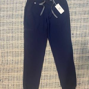 Figs Zamora joggers size xsmall with tags